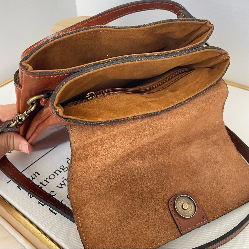 Patricia Nash Tan Flap Leather Crossbody Bag - Picture 4 of 14